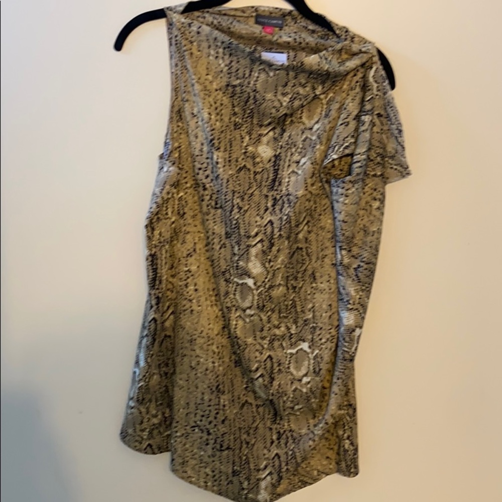 Leopard top